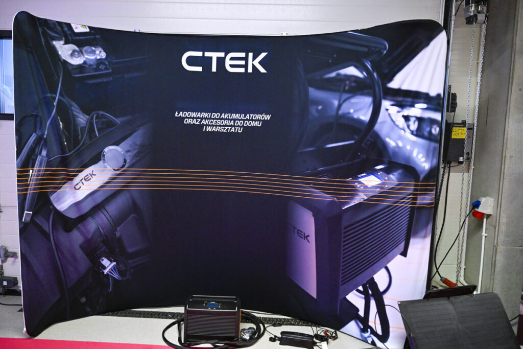 Wielkie Motoryzacyjne Show Karoliny Pilarczyk podczas którego podsumowaliśmy sezon 2025, przedstawiliśmy Sponsorów i plany na sezon 2026